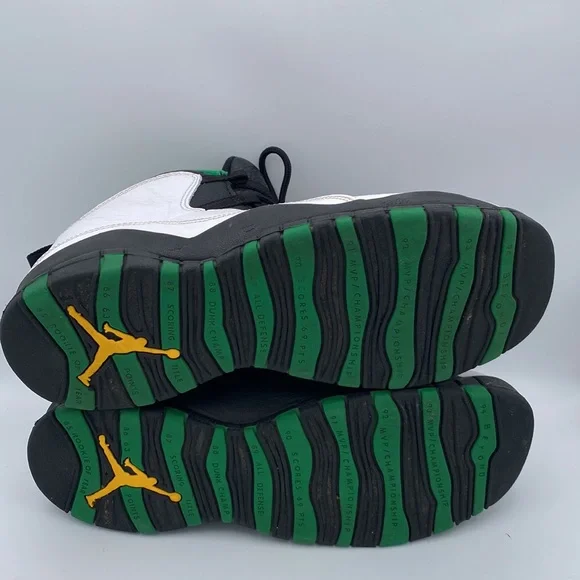 Nike Air Jordan 10 Retro BG 'Seattle' 2019 / Boys Size 6.5 Youth / 31080…